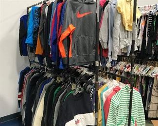 Kids clothing