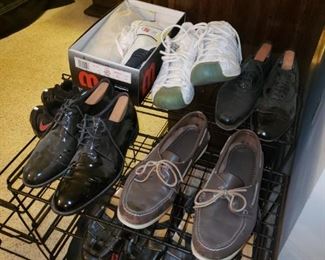 Men's shoes size 11/11.5