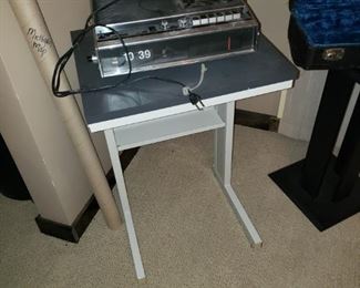 Typewriter table, vintage clock/radio