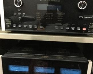 McIntosh MX122 Audio Visual Processor, AKA the BRAIN, Dolby Atmos, DTS X and Auro-3D, High Dynamic Range, HDR10, Airplay, Bluetooth, comestically MINT. Perfect conditioner, YOU will be the 2nd owner!
McIntosh MC205 200Wx5 Power Amp. Fully functional and 100% perfect operating condition. Cosmetically MINT. Includes: Amplifier, power cord, manual, in tobacco free home. 200 Watts for each of the 5 channels.