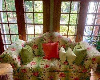 A lovely vintage floral settee.
