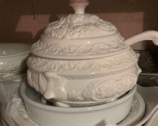 Tureen.