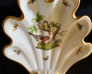 Lovely herend shell dish.