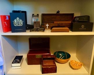 Great boxes and accessories.
