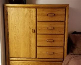 Oak Tallboy Dresser