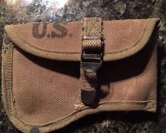 WW2 AXE COVER