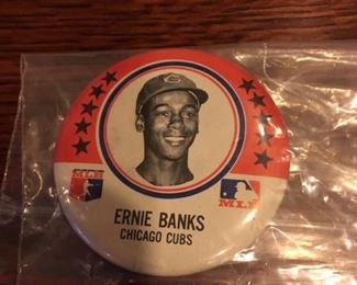 RARE ERNIE BANKS VINTAGE BUTTON PIN BACK