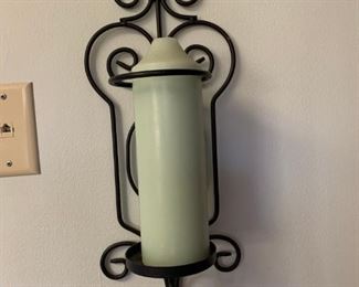 Wall decoration w/candle