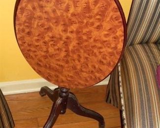 Tilt top pedestal table