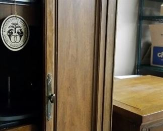 1960's Sylvania home entertainment unit ... turntable,radio receiver in tall pecan wood cabinet with two matching separate end table size speakers