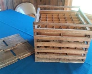 Great Antique Wood Egg Crate with Inserts!