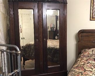 Antique 2 Door Armoire/Wardrobe