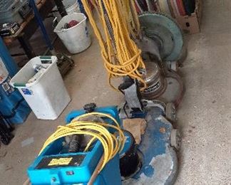 Windsor Merit 2000 burnisher, ACE Minuteman polisher, Castex SCX-350