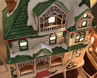 Department 56 and Lefton Houses, Accessories