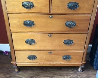 Antique pine 5 drawer chest