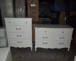 White Bedroom set with Bed, night stand, dresser with mirror and chest of drawers,