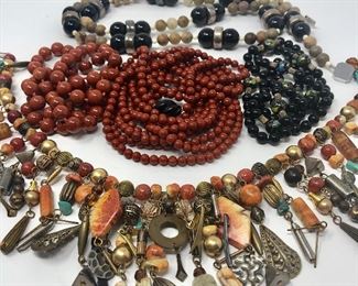  Red Jasper, Onyx, Sterling + Jewelry https://ctbids.com/#!/description/share/251902