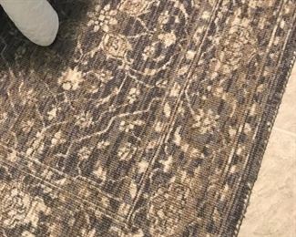 8 x 10 Wool Rug