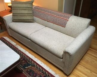8382 Queen Sofa Sleepermin