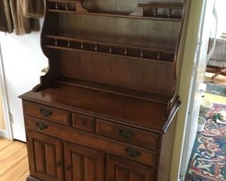 8382 China Cabinetmin