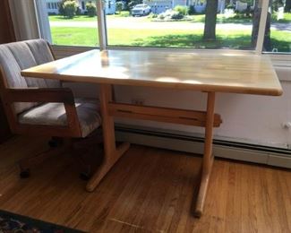 8382 Kitchen Butcherblock Tablemin