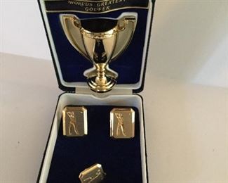 Nice gift for the golfer - tie tack, cufflinks and small display cup to store them.