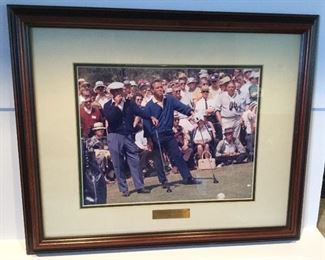 An iconic golf photo!