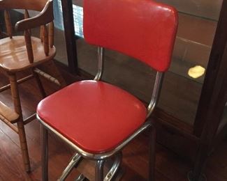 Vintage Chrome Red Vinyl Kitchen Step Stool/Chair