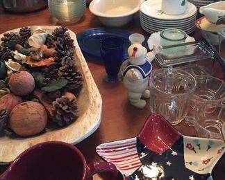 Assorted Household Goods