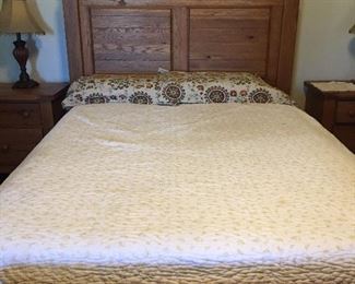 Basset Ranch Style Queen Size Bed