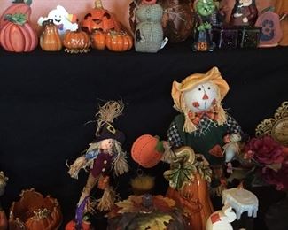 Assorted Fall & Halloween Decor'