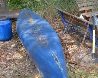 canoe $25 needs lots of work