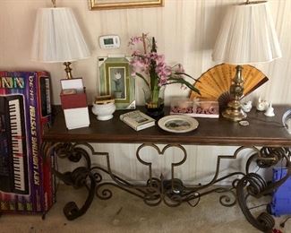 Console table, electronic keyboard