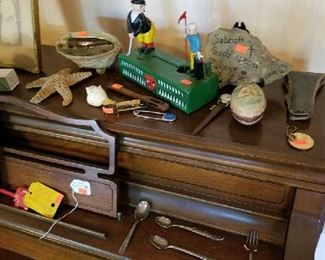 Cool cast iron bank that is a reproduction