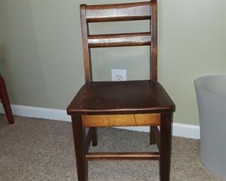 Child size oak chair.