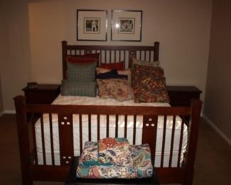 Drexel queen bed