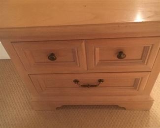Thomasville bedside table