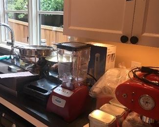 Kitchen appliances