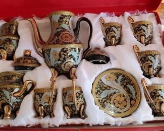 Gorgeous 24ct plated tea set-new in box!