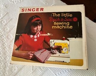 Singer sewing machine