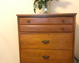 Wood dresser