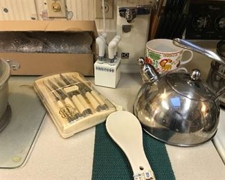 more kitchen items