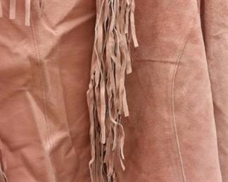 tbs rose colored fringed suede short waisted jacket