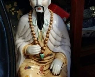 tbs Chinese porcelain statue