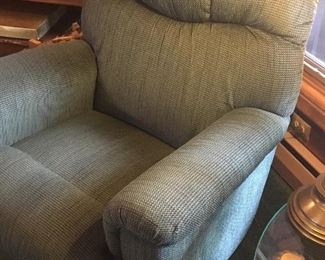 Plush recliner- great condition