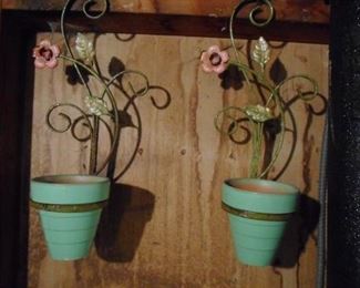 Vintage Flower Pots/Hangers