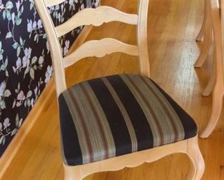 Ethan Allen dining room table
