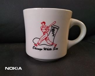 This mug is from the1959 Chicago White Sox! This item is being sold with a select section of items which is being sold for charity. All proceeds will go to the National Kidney Foundation in honor of my nephew who lost his life this summer, as he was not lucky enough to get a life saving kidney. RIP Dan!