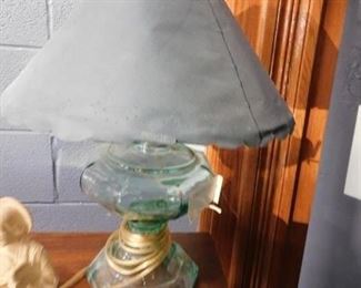 Transparent turquoise hurricane lamp 