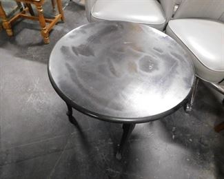 Black painted round accent table 